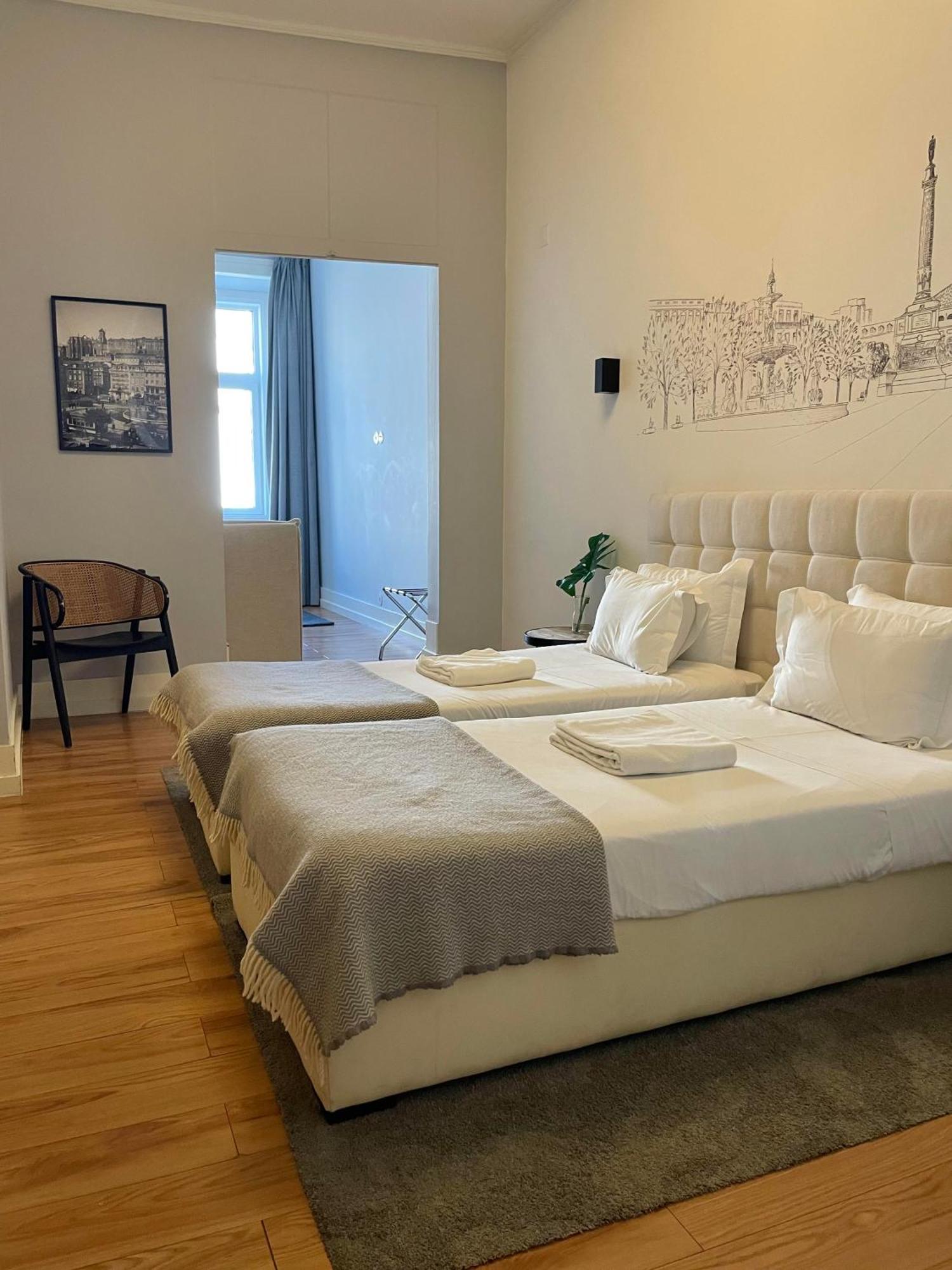 Lisbon Check-In Guesthouse ภายนอก รูปภาพ